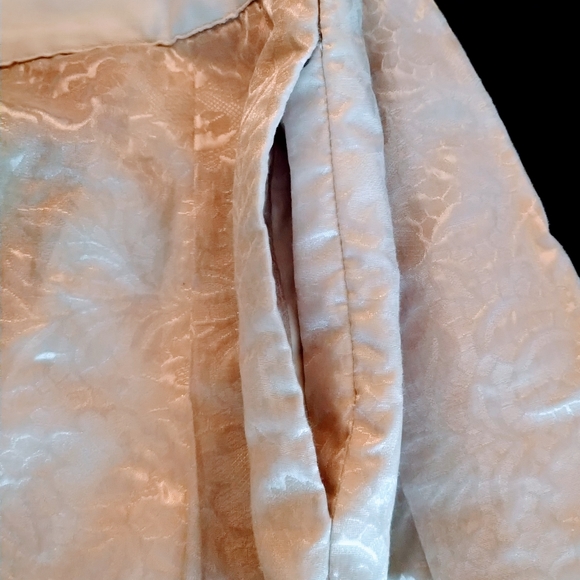 Chloe 💕Mini Skirt💕with pockets 💕 Small US4, - Picture 12 of 13